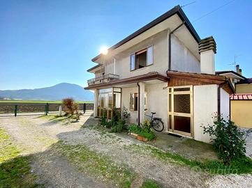 Casa Indipendente Lozzo Atestino [LA17ARG]