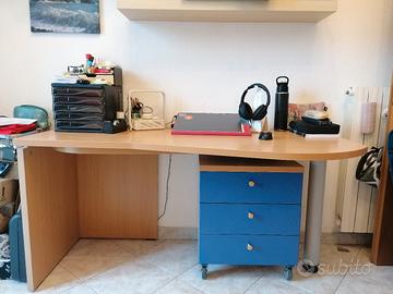 Scrivania estensibile