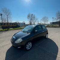 Lancia Y automatica – unico proprietario benzina