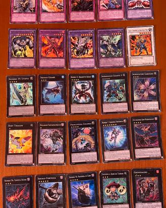 Lotto di 374 carte miste Yu-Gi-Oh!