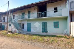 CASA SEMINDIPENDENTE A CUMIANA