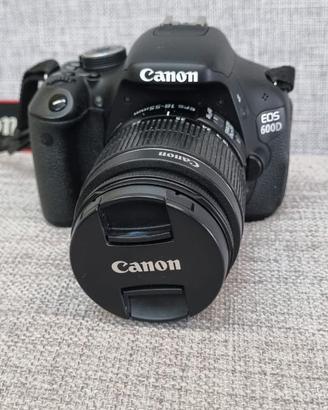 REFLEX CANON  EOS 600D + 2 OBIETTIVI