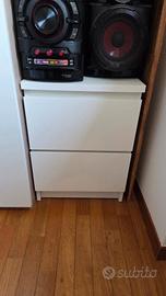Comodino Ikea MALM bianco
