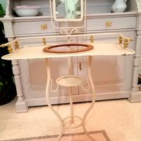 Antica toilette francese fine 800 in ferro battuto