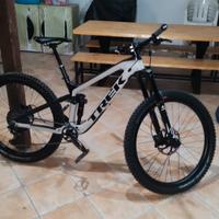 Trek slash 29 M 9.7