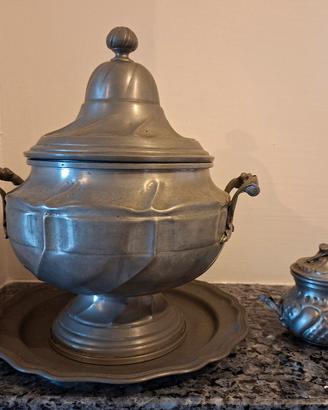 Vasi in ferro battuto con coperchio