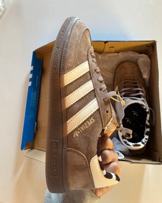 Adidas spezial n39