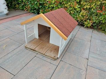 casetta in legno artigianale