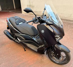 Yamaha XMAX 300 Tech Max Plus