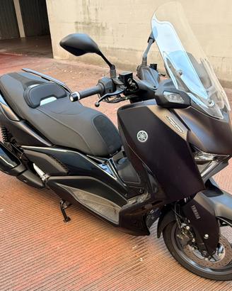 Yamaha XMAX 300 Tech Max Plus