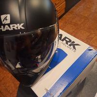 Casco Shark helmets