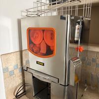 Spremi Agrumi automatico