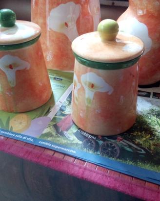 Set cucina in ceramica