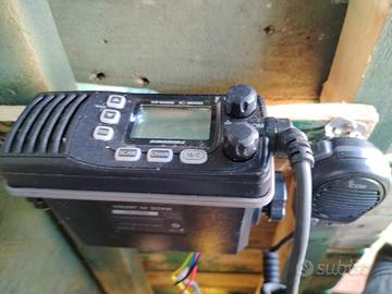 Ricetrasmettitore VHF 20 KW