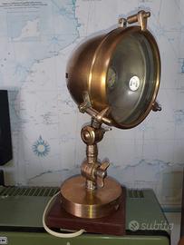 Lampada naval  da scrivania