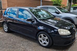 Volkswagen Golf V