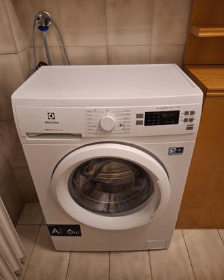 lavatrice electrolux perfectcare 600 6kg
