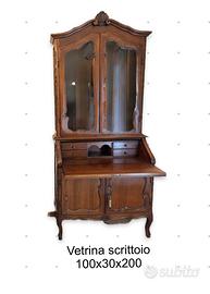 Vetrina scrittoio
