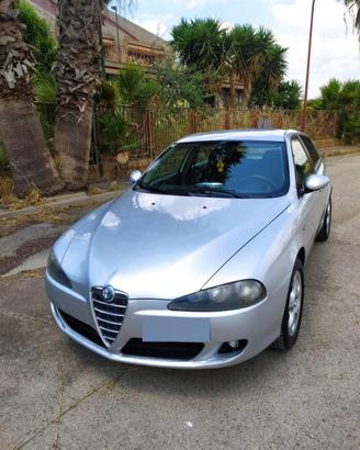 ALFA ROMEO 147 1.9 JTDm 5 porte