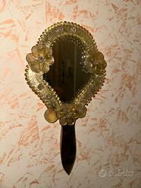 Specchio con manico da parete in vetro di Murano