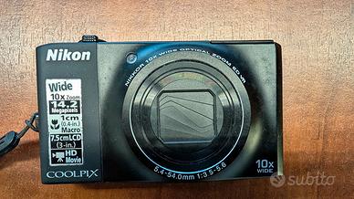 Nikon Coolpix S8000 – 14,2 MP e scheda SD 16 GB