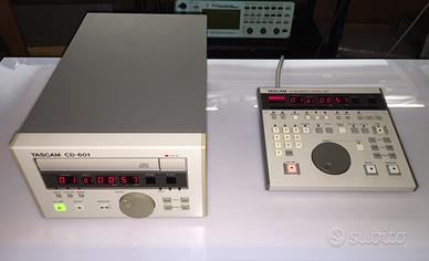 Lettore CD professionale Tascam CDP-601 + RC-601