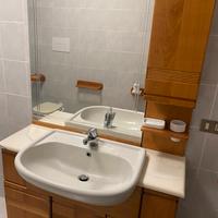 Mobile  bagno in legno