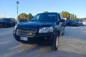 Land Rover Freelander 2.2 TD4 A/T * Tua a 90€ al M
