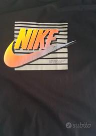 Maglia nike mai messa Taglia S