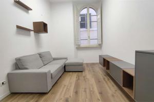 Osimo Centro: Elegante 60 mq Arredato con Ingresso