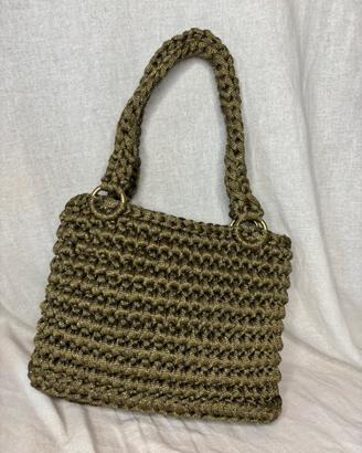 Borsa verde con brillantini uncinetto piccola