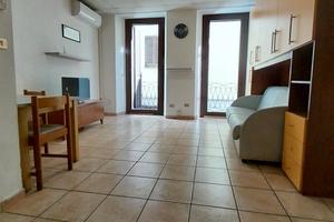 Monolocale ristruttutato ed arredato