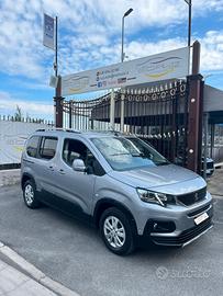 Peugeot Rifter BlueHDi 130 S&S EAT8 GT Line Standa