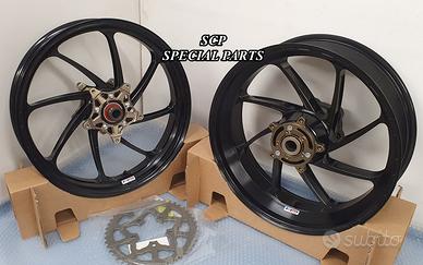 Yamaha r6 cerchi ruote forgiate superbike