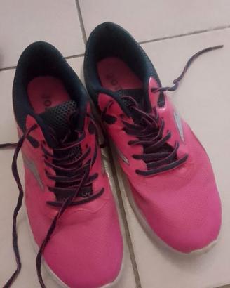 Scarpe usate pochissimo