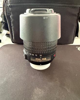 obiettivo Nikon AF-S DX 55–200mm con stabilizzator