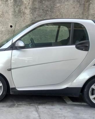 SMART fortwo 800 33 kW coupé pure cdi