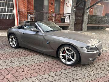 BMW Z4 2.2 170 CV - ASI - 6 cilindri 