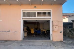 Locale commerciale loreto aprutino