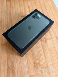 I phone 6 scocca intonsa,perfetta,batteria ko.