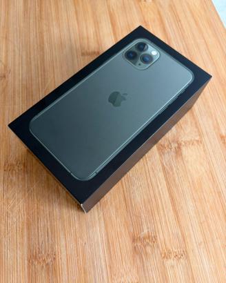 I phone 6 scocca intonsa,perfetta,batteria ko.