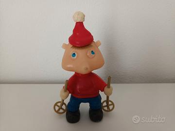 TIPO GIGIO CON DIVISA DA SCIATORE