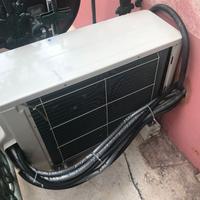 Climatizzatore Daikin Dual Split età 4 anni