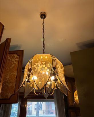 Lampadario elegante e raffinato