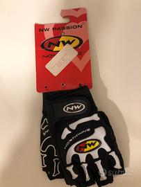 Guanti Northwave Skeleton