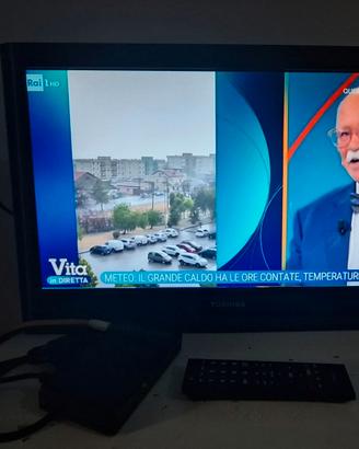 Tv Toshiba 22" + Decoder Master DVB-T2 + Staffa