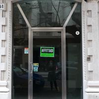 Centralissimo e luminoso locale commerciale