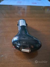 adattatore USB A presa auto