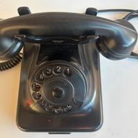 Tefefono originale anni cinquanta in bachelite