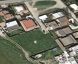 Zona via Leonardo da Vinci: Terreno di 1300 mq